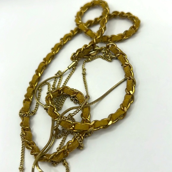 Triple Necklace With Pendant. - Picture 8 of 8